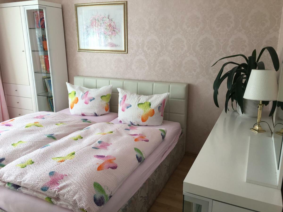 5 Sterne Ferienwohnung Cattaleya Emden Eksteriør billede